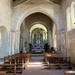 Kirchenschiff Pieve dei Santi Quirico und Giulitta